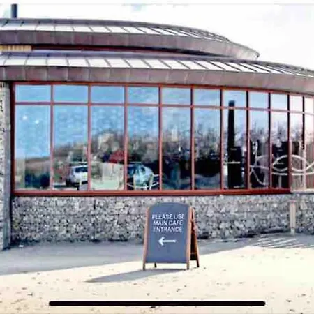 The Sails Villa East Wittering Exterior photo